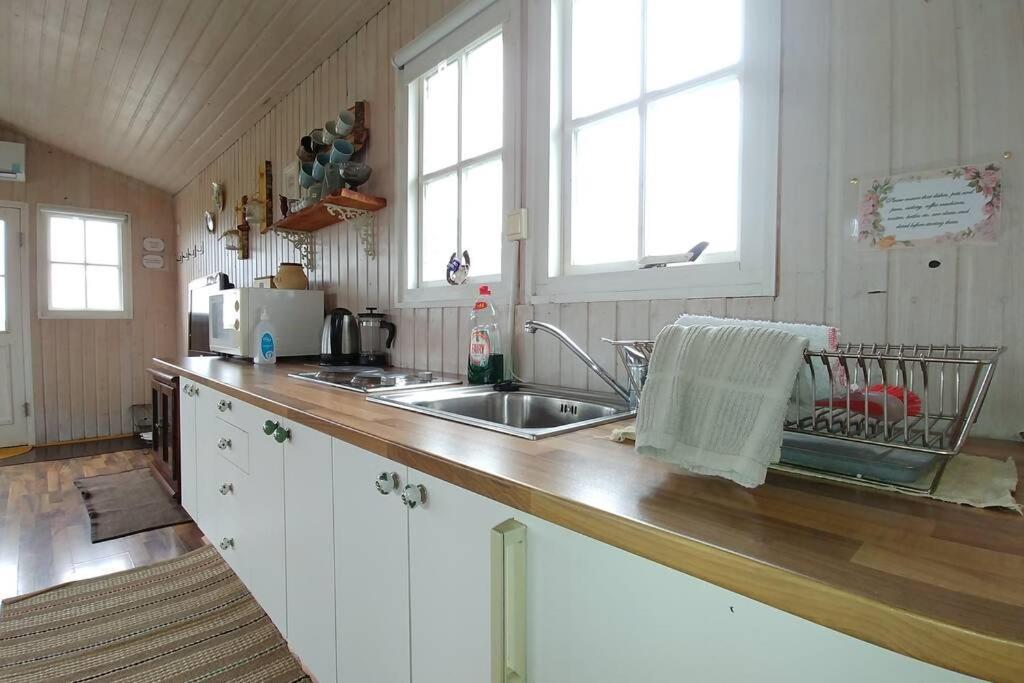 Stori-Bakki Cosy Cottage-Alfabakki-With Hot Tub מראה חיצוני תמונה