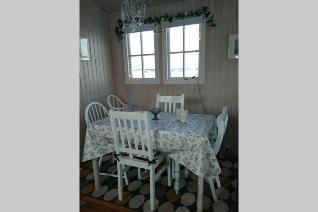 Stori-Bakki Cosy Cottage-Alfabakki-With Hot Tub מראה חיצוני תמונה